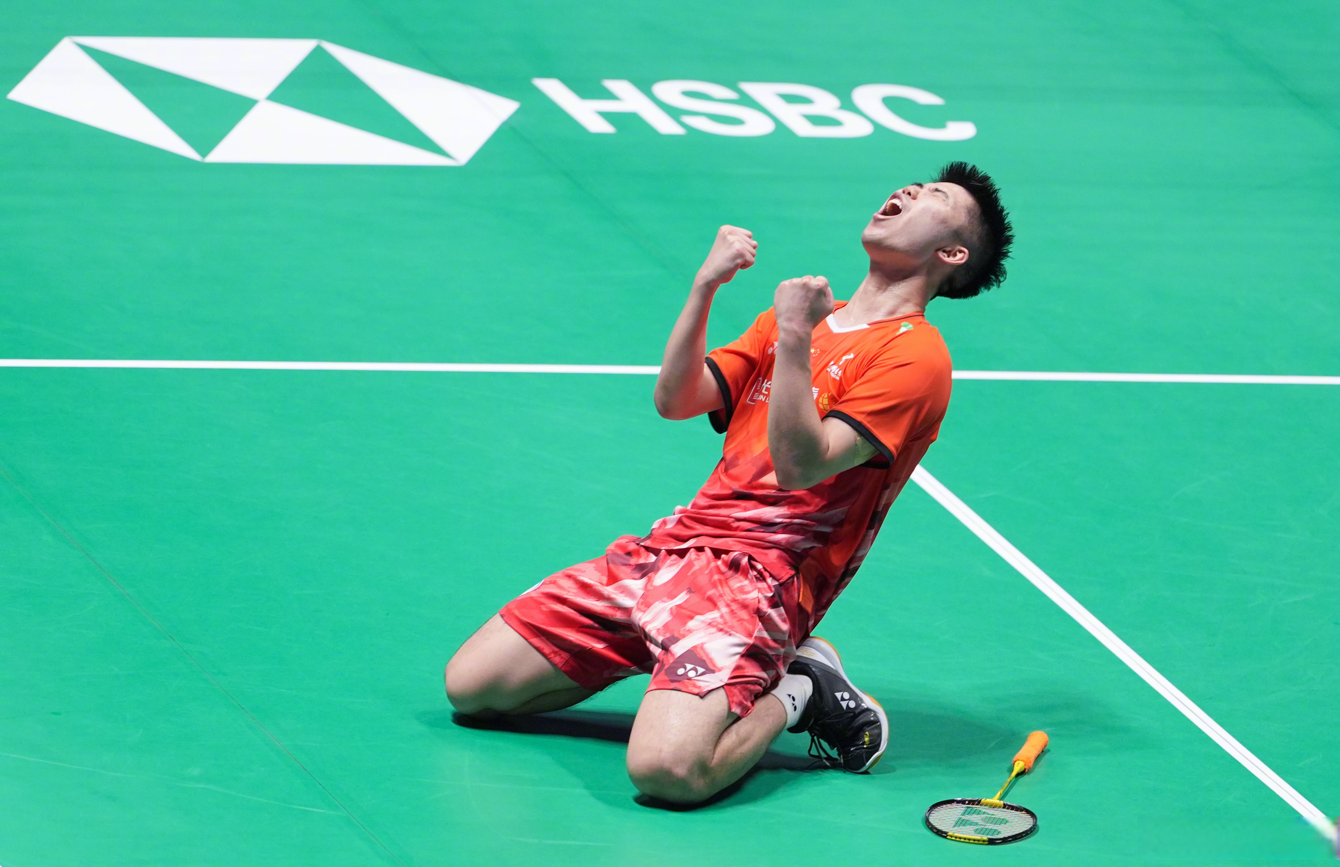 开云平台-中国羽毛球队血洗英格兰羽毛球队，谌龙三分雨点燃全场的简单介绍